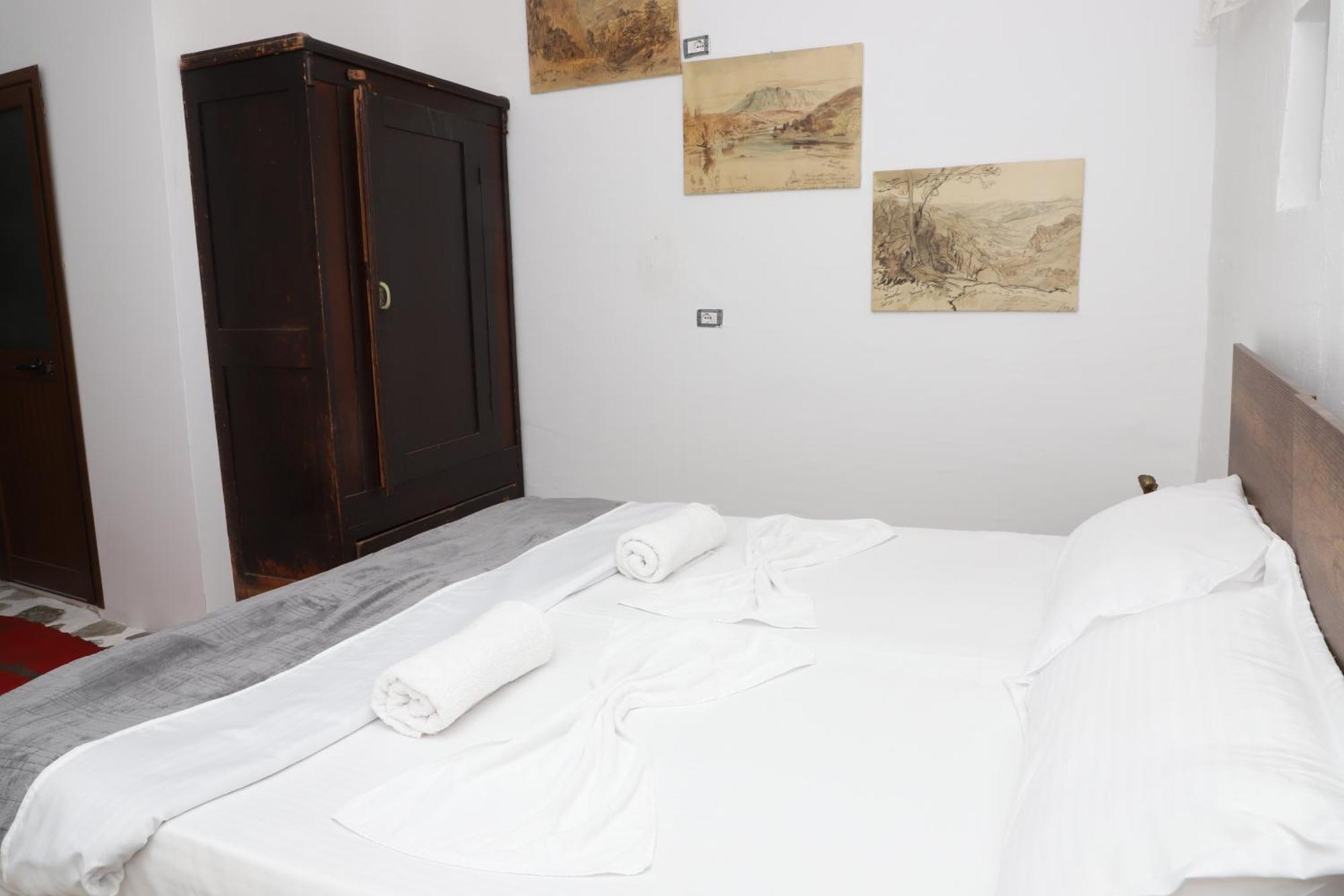 Edward Lear Hotel Berat Kültér fotó