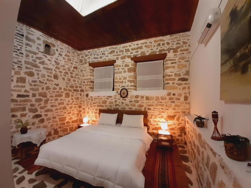 Edward Lear Hotel Berat Kültér fotó